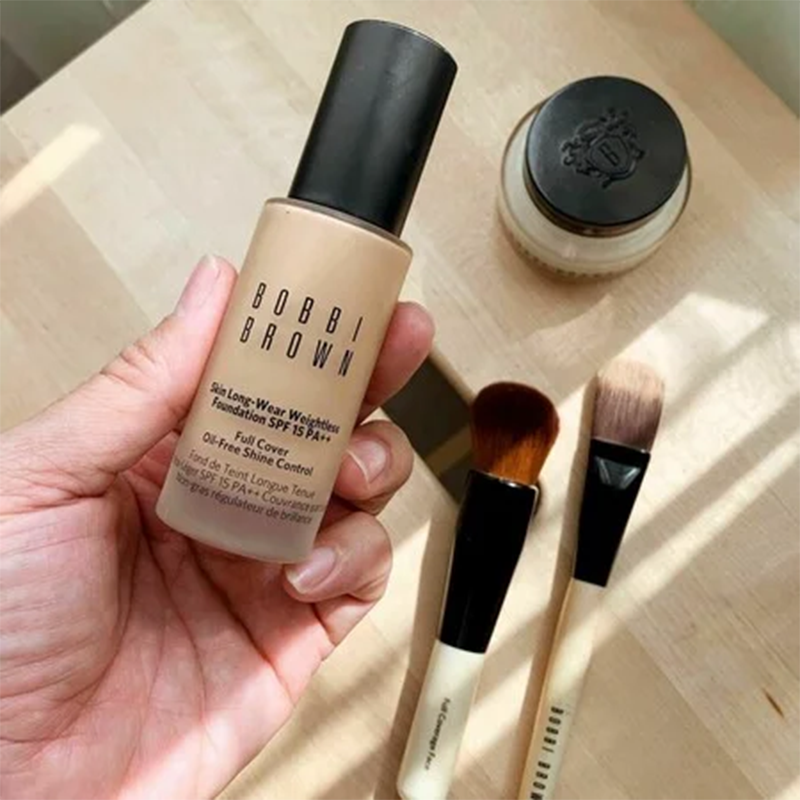 BOBBI BROWN Foundation Brush 19cm